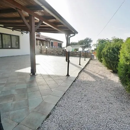 Guest house Mira Savudrija Crveni Vrh